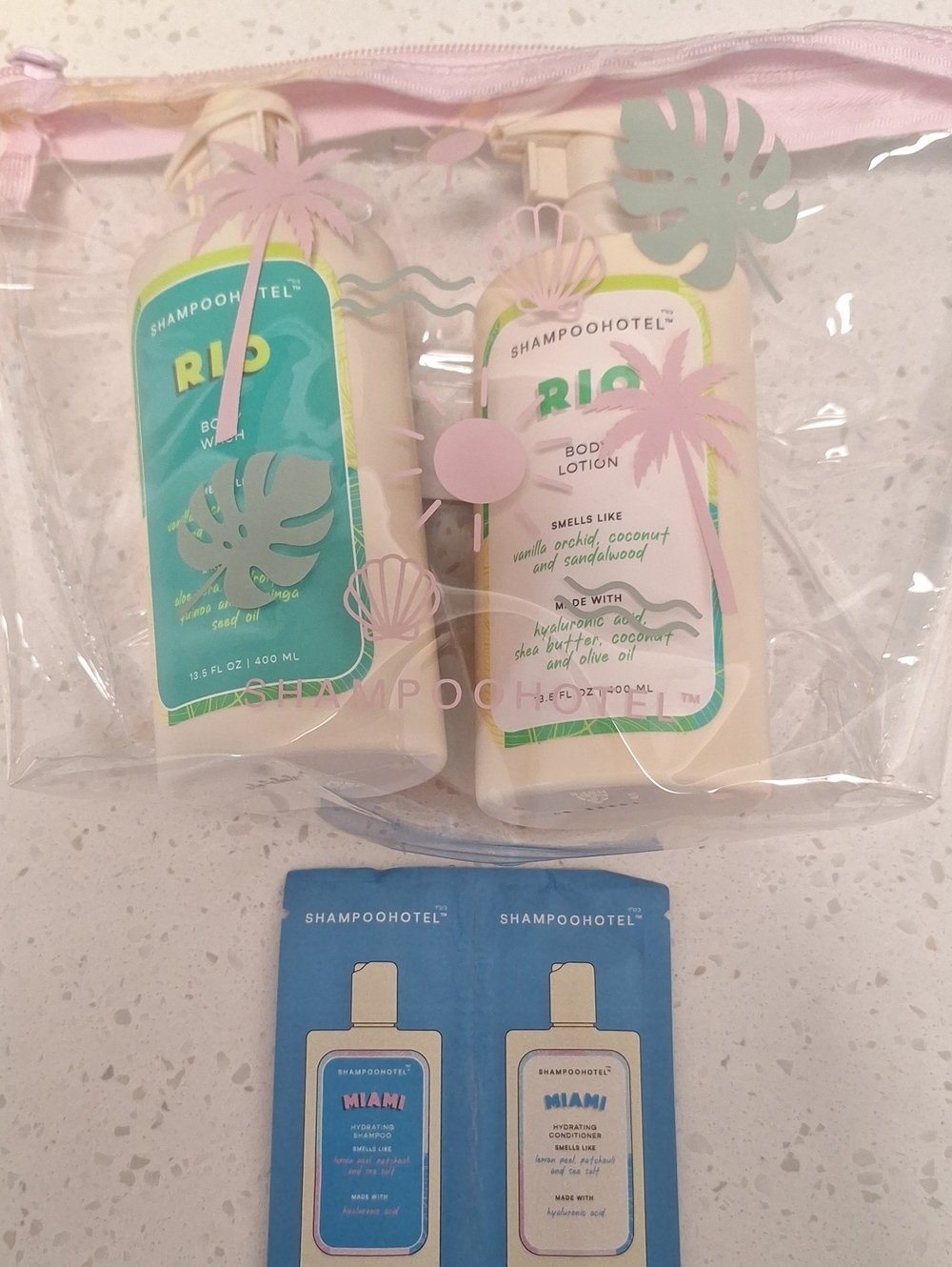 Shampoo Hotel Bundle